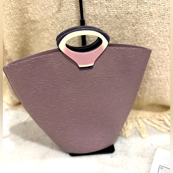 Louis Vuitton Mauve Tote Bag - Picture 2 of 12